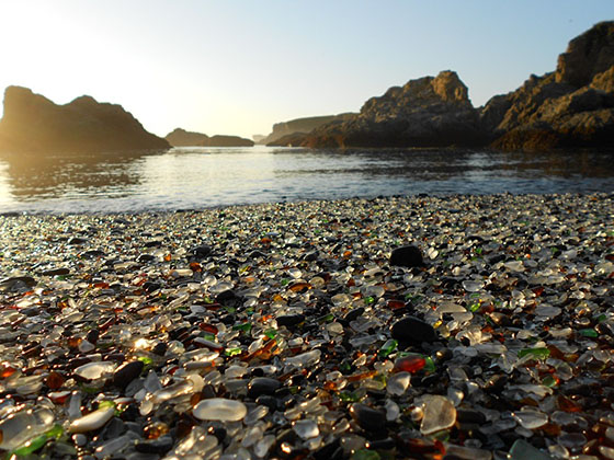 Glass Beach, California, USA      گلاس بیچ، کیلیفورنیا، امریکہ