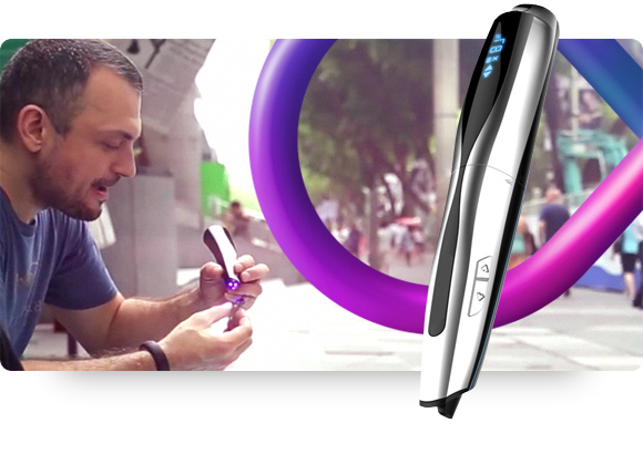 The handheld 3d printer in pen form