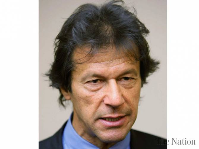 Imran slams govt over rising power outages   May 02 2014