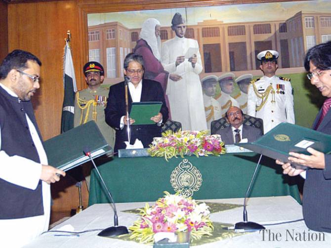 MQM finally joins Sindh govt