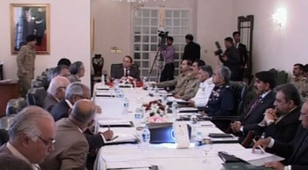 PM displays left-right combination